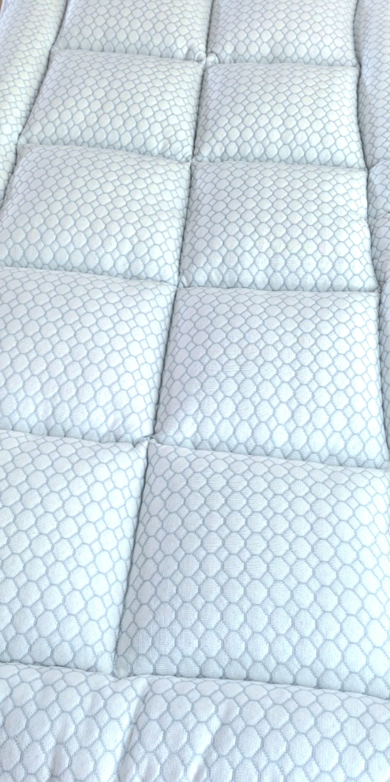 Elevra CoolCloud™ 2" Down Alternative Topper with Anchor Bands